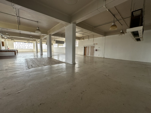 To Let Commercial Property for Rent in Woodstock Western Cape